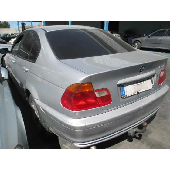 BMW SERIE 3 BERLINA (E46) '2000 320D PLATA