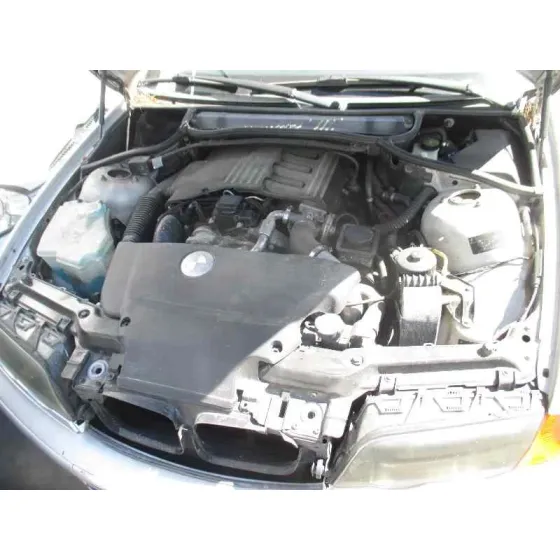 BMW SERIE 3 BERLINA (E46) '2000 320D PLATA