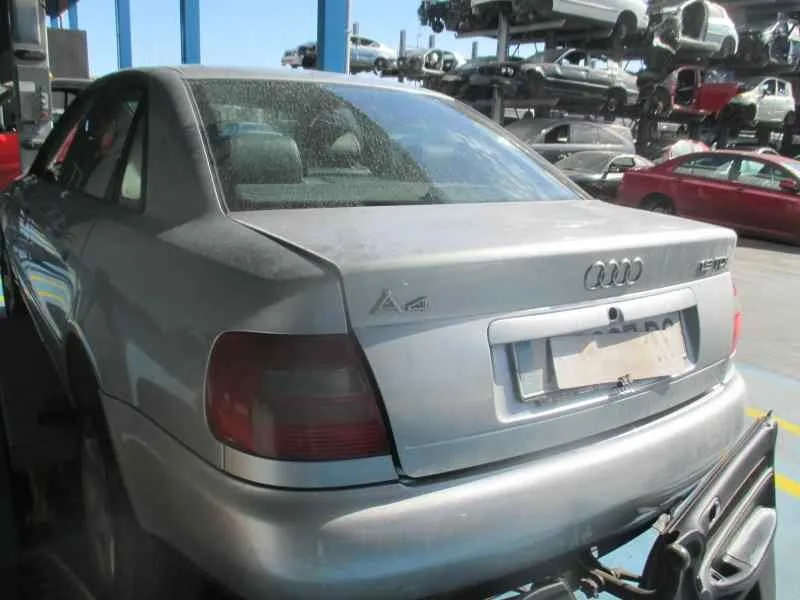 AUDI A4 BERLINA (B5) '1997 1.9 TDI GRIS PLATA