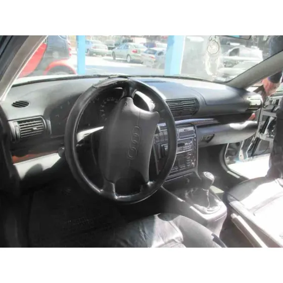 AUDI A4 BERLINA (B5) '1997 1.9 TDI GRIS PLATA
