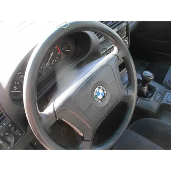 BMW SERIE 3 BERLINA (E36) '1995 325TD VERDE