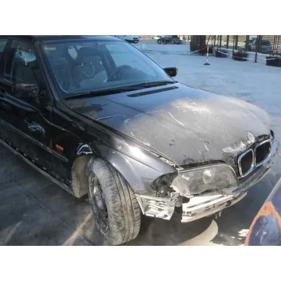 BMW SERIE 3 BERLINA (E46) '1998 320D NEGRO