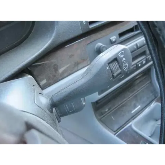 BMW SERIE 3 BERLINA (E46) '1998 320D NEGRO
