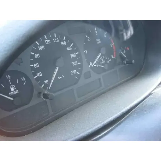 BMW SERIE 3 BERLINA (E46) '1998 320D NEGRO