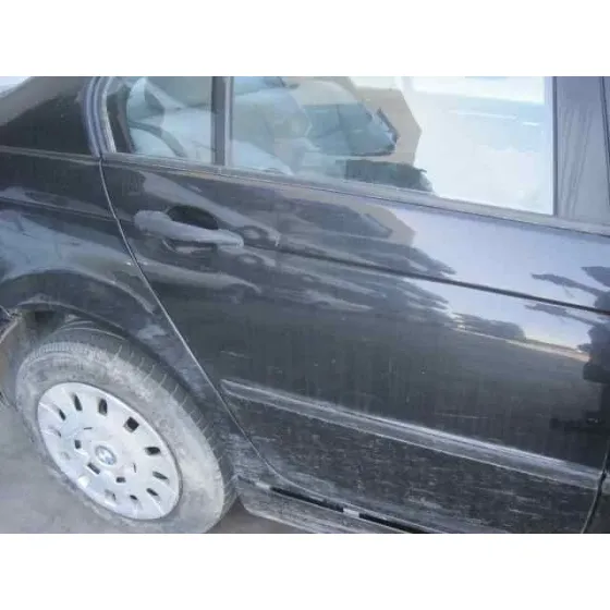 BMW SERIE 3 BERLINA (E46) '1998 320D NEGRO