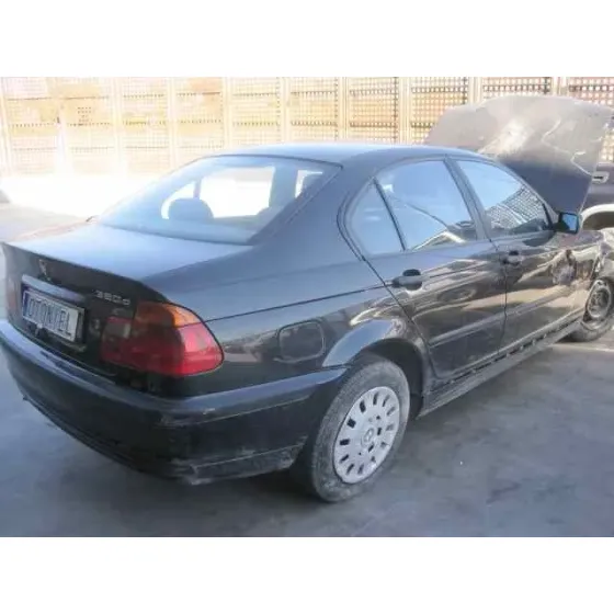 BMW SERIE 3 BERLINA (E46) '1998 320D NEGRO