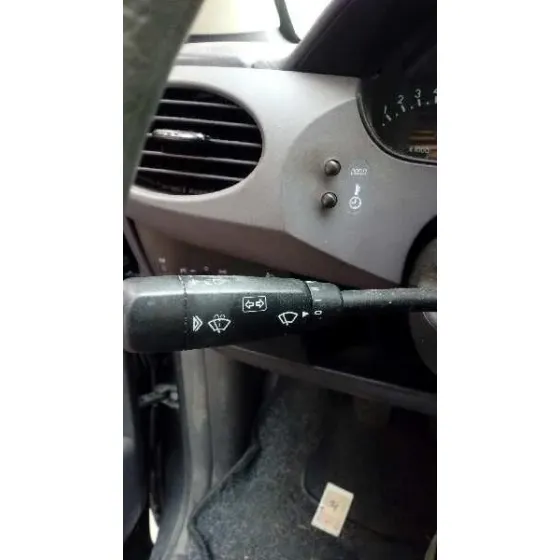 MERCEDES CLASE A (W168) '2000 140 (168.031) NEGRO