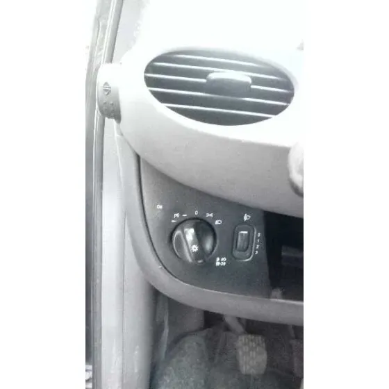 MERCEDES CLASE A (W168) '2000 140 (168.031) NEGRO