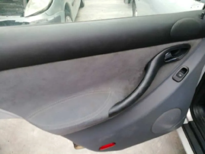SEAT TOLEDO (1M2) SEAT TOLEDO (1M2) '1999 V5 GRIS 1999