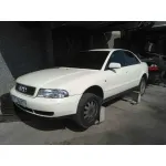 AUDI A4 BERLINA (B5) AUDI A4 BERLINA (B5) '1999 1.8 BLANCO 1994
