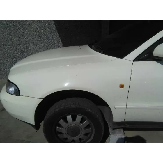 AUDI A4 BERLINA (B5) '1999 1.8 BLANCO