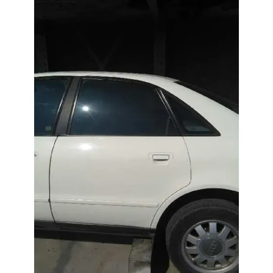 AUDI A4 BERLINA (B5) '1999 1.8 BLANCO