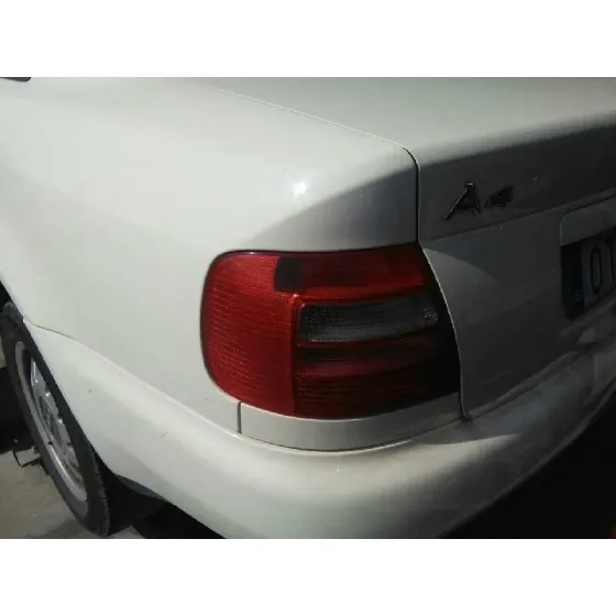 AUDI A4 BERLINA (B5) '1999 1.8 BLANCO