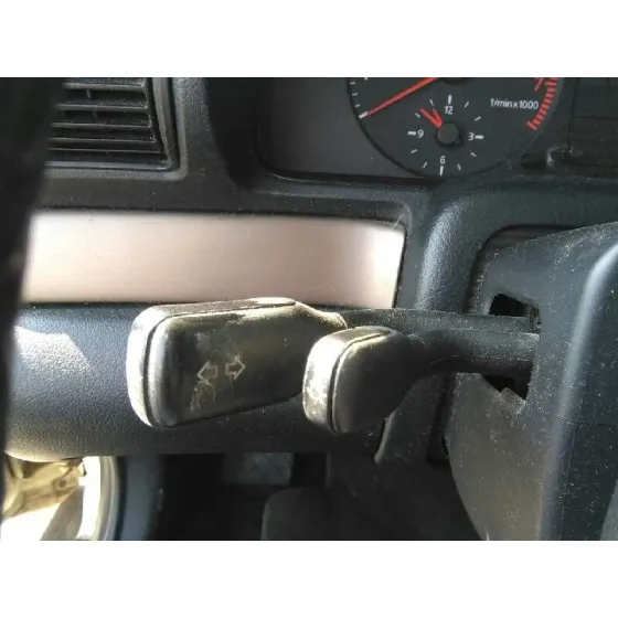 AUDI A4 BERLINA (B5) '1999 1.8 BLANCO