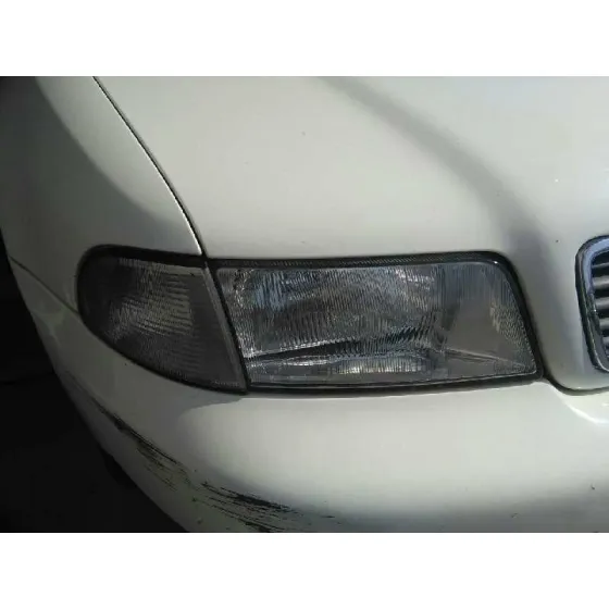 AUDI A4 BERLINA (B5) '1999 1.8 BLANCO