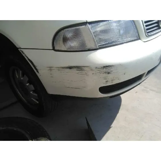 AUDI A4 BERLINA (B5) '1999 1.8 BLANCO