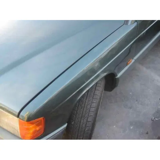 MERCEDES CLASE C (W201) BERLINA '1992 2.5 D 190 (201.126) VERDE