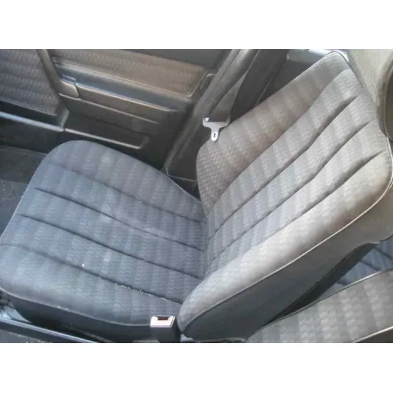 MERCEDES CLASE C (W201) BERLINA '1992 2.5 D 190 (201.126) VERDE
