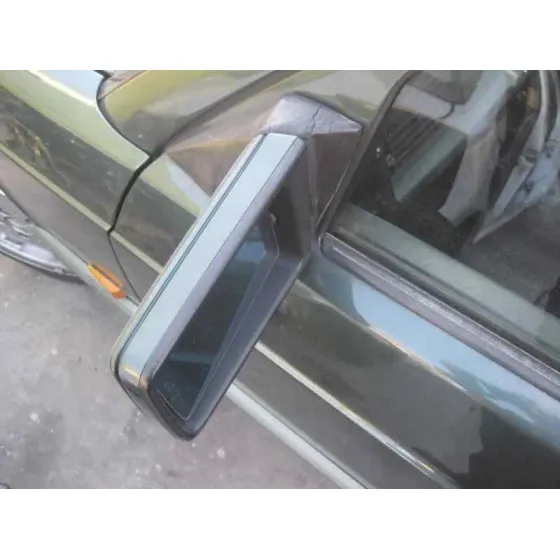 MERCEDES CLASE C (W201) BERLINA '1992 2.5 D 190 (201.126) VERDE