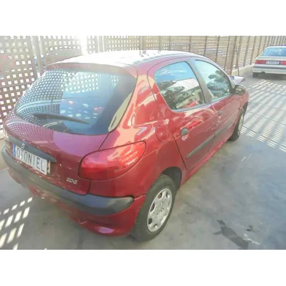 PEUGEOT 206 BERLINA '1999 XR GRANATE
