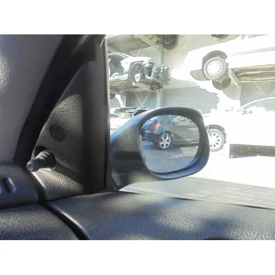 PEUGEOT 206 BERLINA '1999 XR GRANATE