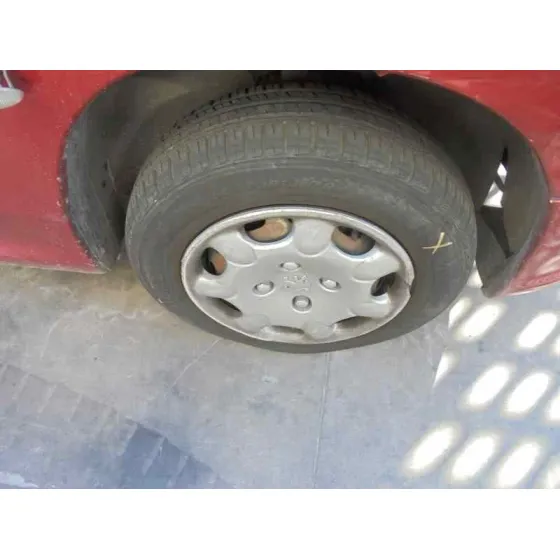PEUGEOT 206 BERLINA '1999 XR GRANATE