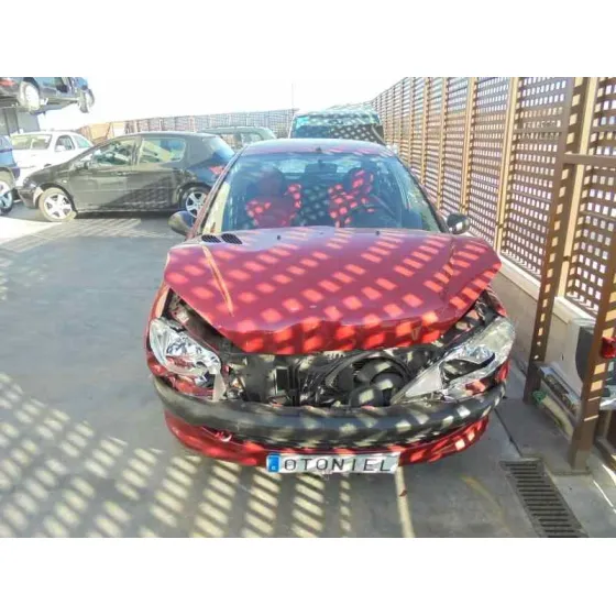 PEUGEOT 206 BERLINA '1999 XR GRANATE