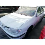 RENAULT MEGANE I CLASSIC (LA0) RENAULT MEGANE I CLASSIC (LA0) '1998 2.0 CAT BLANCO 1996