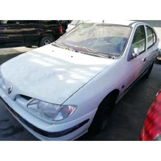 RENAULT MEGANE I CLASSIC (LA0) '1998 2.0 CAT BLANCO
