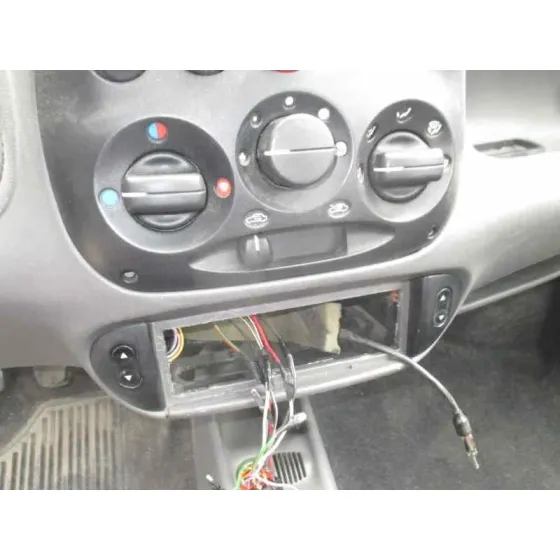 FIAT SEICENTO (187) '1999 SUITE PLATA