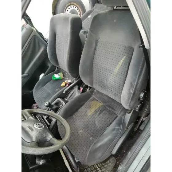 VOLKSWAGEN PASSAT BERLINA (3B2) '1997 1.9 TDI VERDE