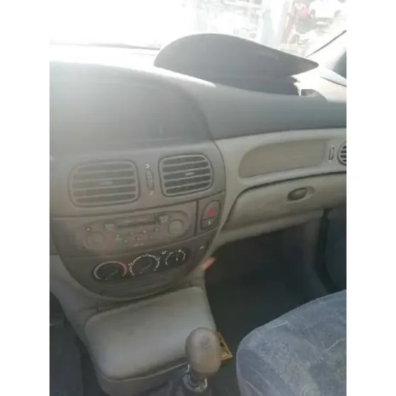 RENAULT SCENIC (JA..) '2000 1.9 D RT AZUL