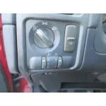 VOLVO S40 BERLINA VOLVO S40 BERLINA '1999 1.6 ROJO 2001