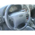 VOLVO S40 BERLINA VOLVO S40 BERLINA '1999 1.6 ROJO 2001
