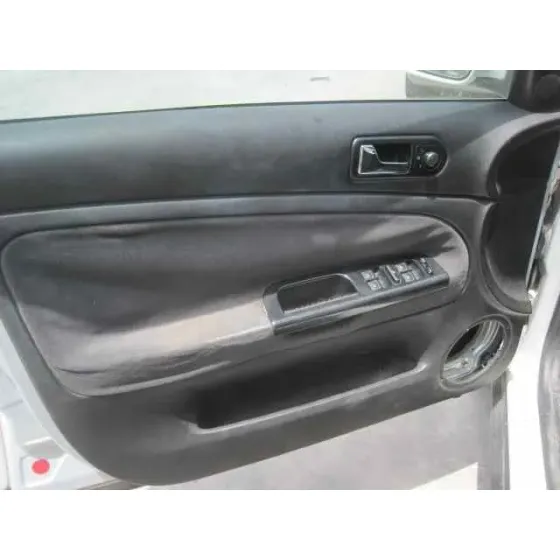 VOLKSWAGEN PASSAT BERLINA (3B2) '2000 BERLINA GRIS