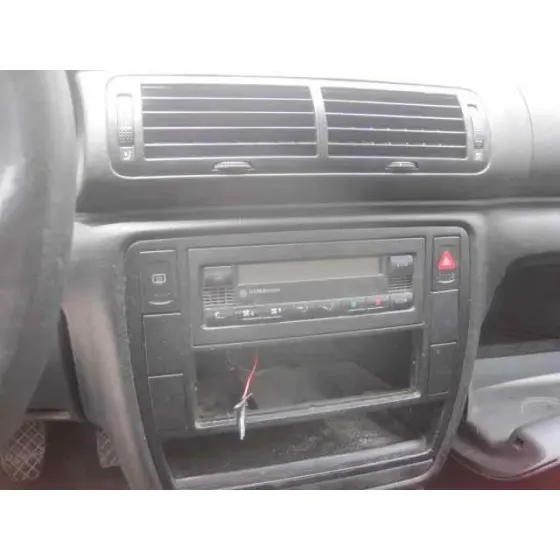 VOLKSWAGEN PASSAT BERLINA (3B2) '2000 BERLINA GRIS