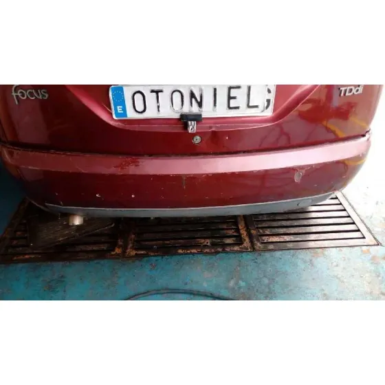 FORD FOCUS BERLINA (CAK) '2000 AMBIENTE GRANATE