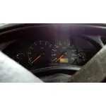 FORD FOCUS BERLINA (CAK) '2000 AMBIENTE GRANATE