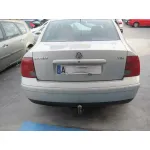 VOLKSWAGEN PASSAT BERLINA (3B2) VOLKSWAGEN PASSAT BERLINA (3B2) '2000 HIGHLINE SYNCRO / 4MOTION GRIS 1997