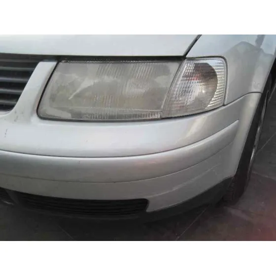 VOLKSWAGEN PASSAT BERLINA (3B2) '2000 HIGHLINE SYNCRO / 4MOTION GRIS