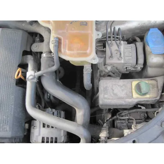 VOLKSWAGEN PASSAT BERLINA (3B2) '2000 HIGHLINE SYNCRO / 4MOTION GRIS