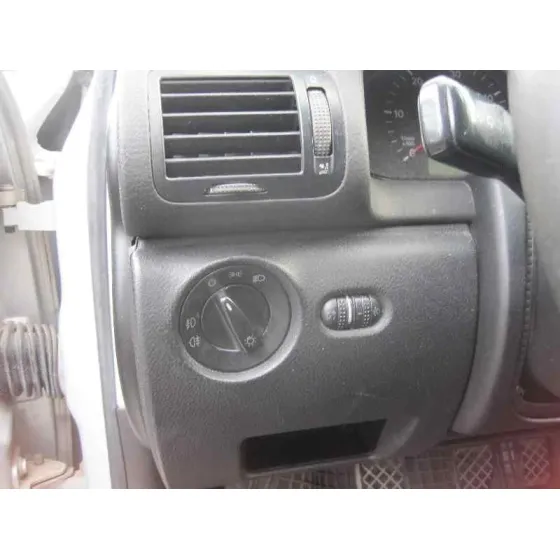 VOLKSWAGEN PASSAT BERLINA (3B2) '2000 HIGHLINE SYNCRO / 4MOTION GRIS