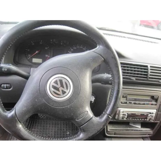 VOLKSWAGEN PASSAT BERLINA (3B2) '2000 HIGHLINE SYNCRO / 4MOTION GRIS