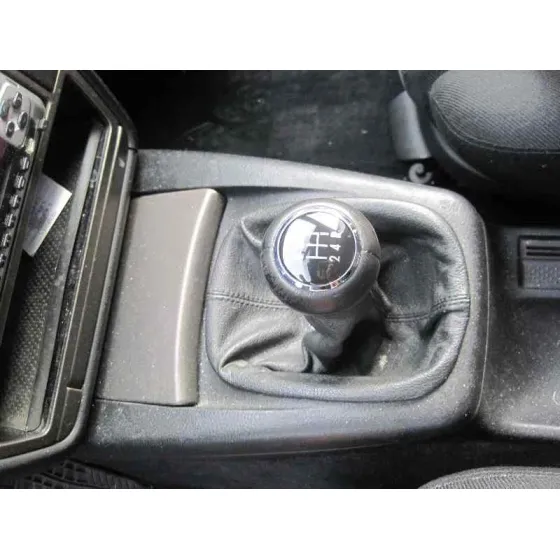 VOLKSWAGEN PASSAT BERLINA (3B2) '2000 HIGHLINE SYNCRO / 4MOTION GRIS