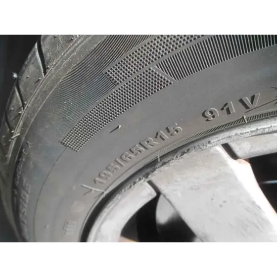 VOLKSWAGEN PASSAT BERLINA (3B2) '2000 HIGHLINE SYNCRO / 4MOTION GRIS