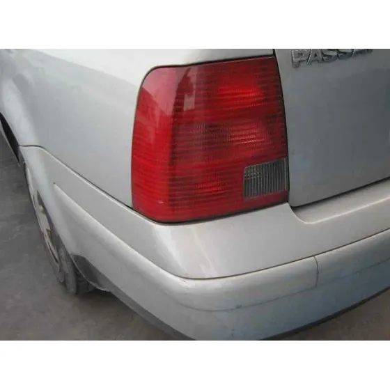VOLKSWAGEN PASSAT BERLINA (3B2) '2000 HIGHLINE SYNCRO / 4MOTION GRIS