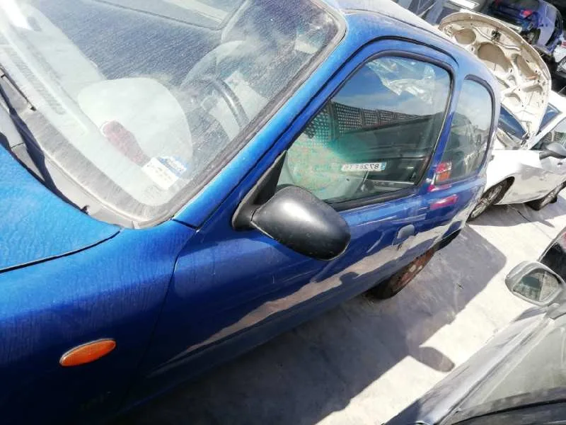 NISSAN MICRA (K11) '1999 1.0 16V CAT AZUL