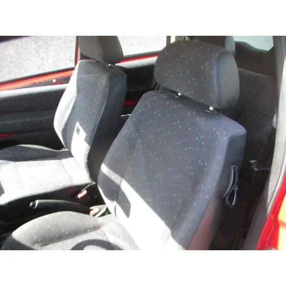 SEAT AROSA (6H1) '1999 SELECT ROJO