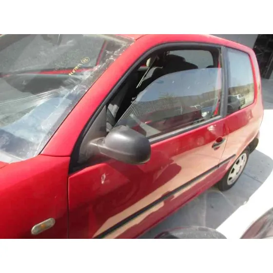 SEAT AROSA (6H1) '1999 SELECT ROJO