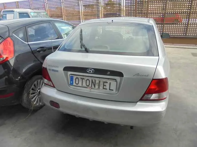 HYUNDAI ACCENT (LC) '2000 GL 5P PLATA